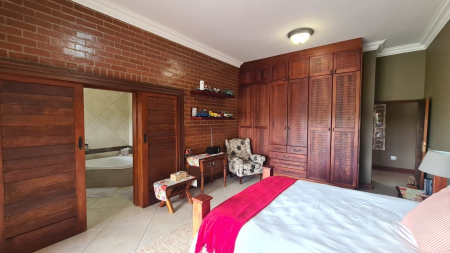 4 Bedroom Property for Sale in Oranjeville Free State